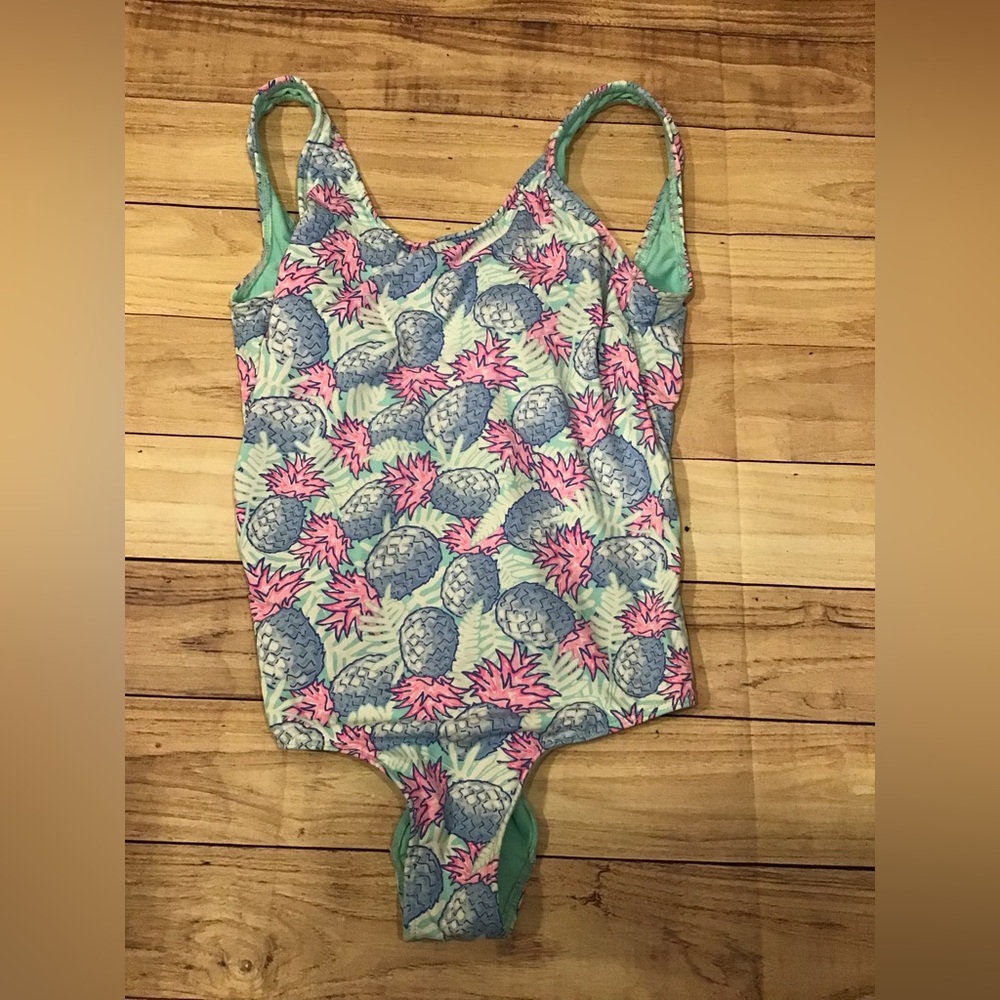 Vineyard vines bathing suit pineapple print womans XXS